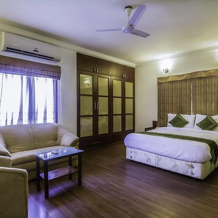 Treebo Angson Hotel Csennai Kültér fotó