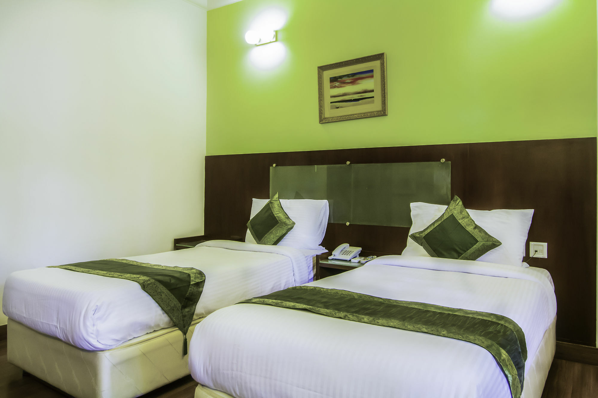 Treebo Angson Hotel Csennai Kültér fotó